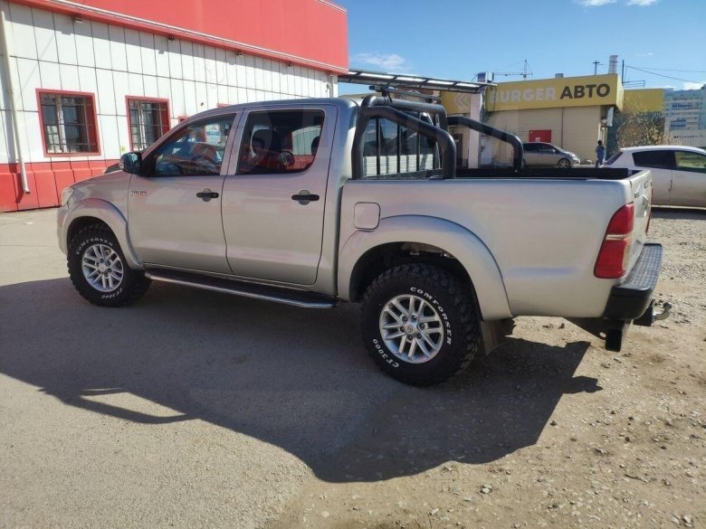 Toyota hilux vii