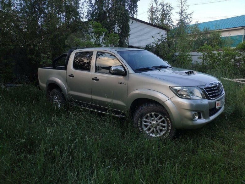 Toyota hilux 2014 2.5 дизель