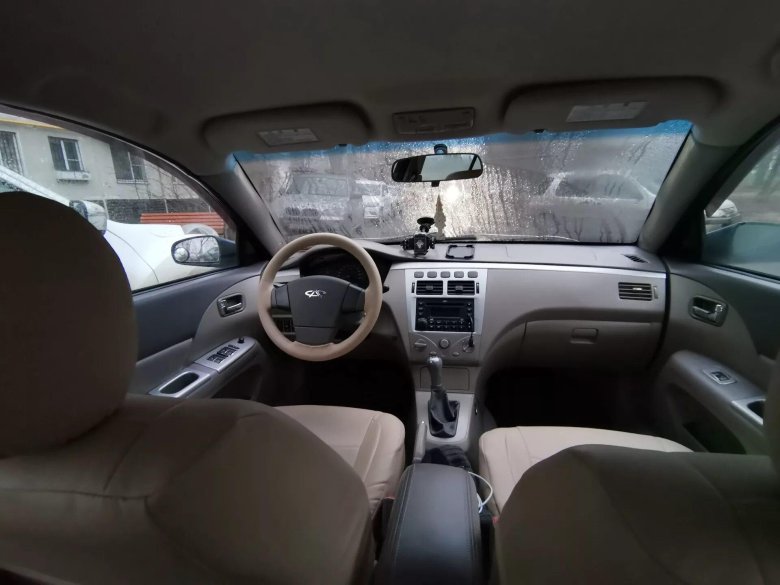 Chery fora 2009 салон