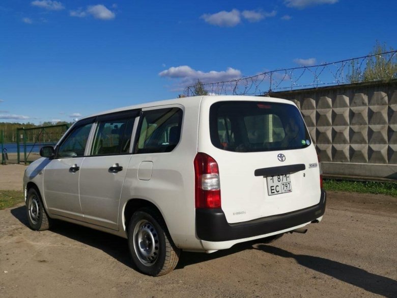 Тойота саксид 4вд