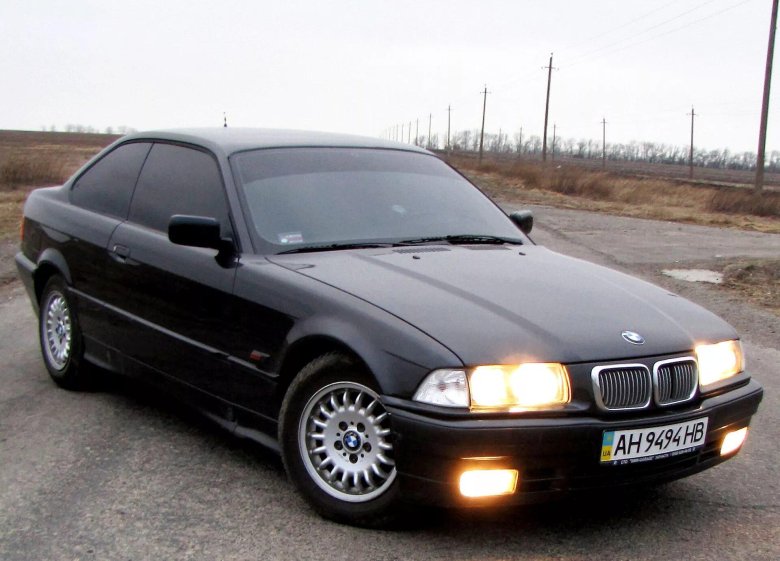 Бмв 3 1993