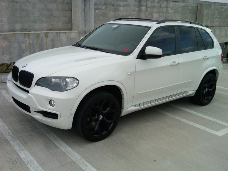 BMW x5 e70 White