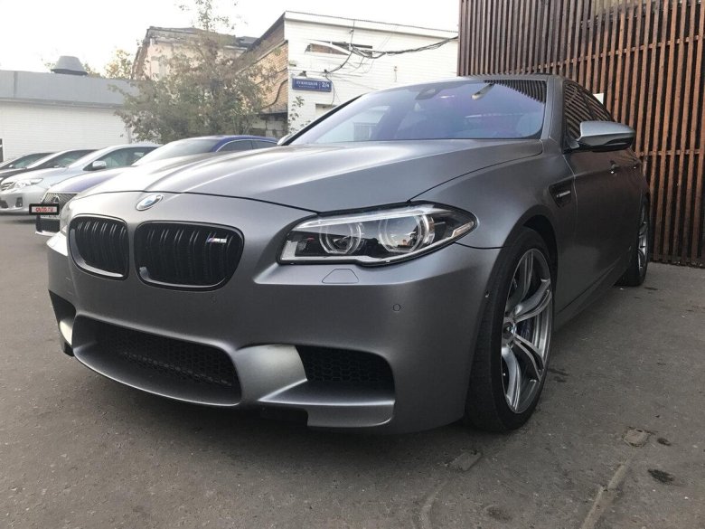 Bmw m5 f10 grey