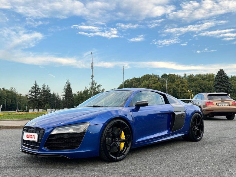 Ауди r8 v10 plus