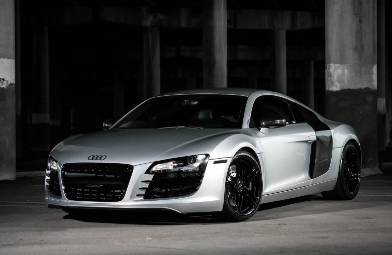 Машина Ауди р8