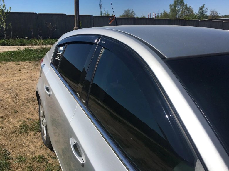 Дефлекторы Шевроле Круз хэтчбек