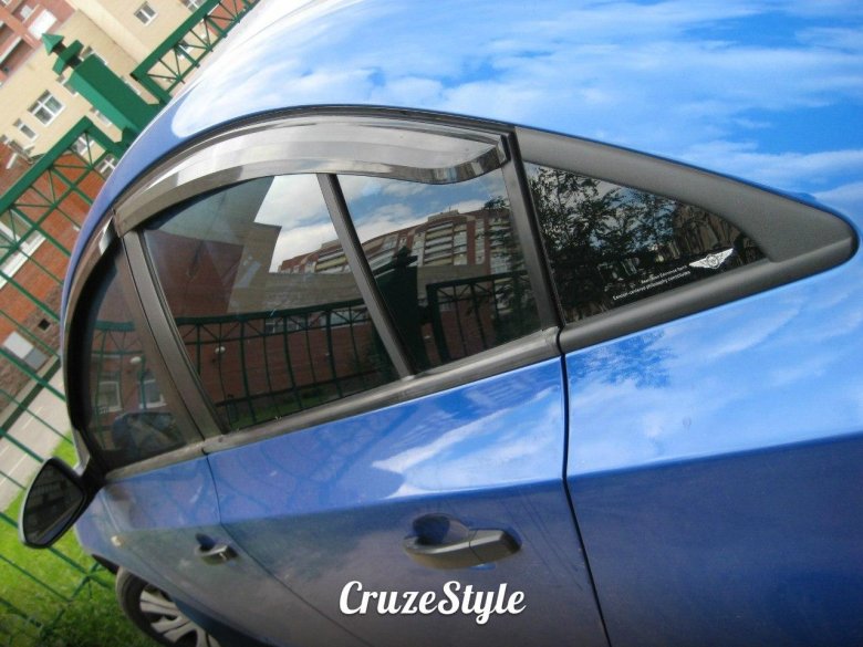 Дефлекторы окон Chevrolet Cruze седан