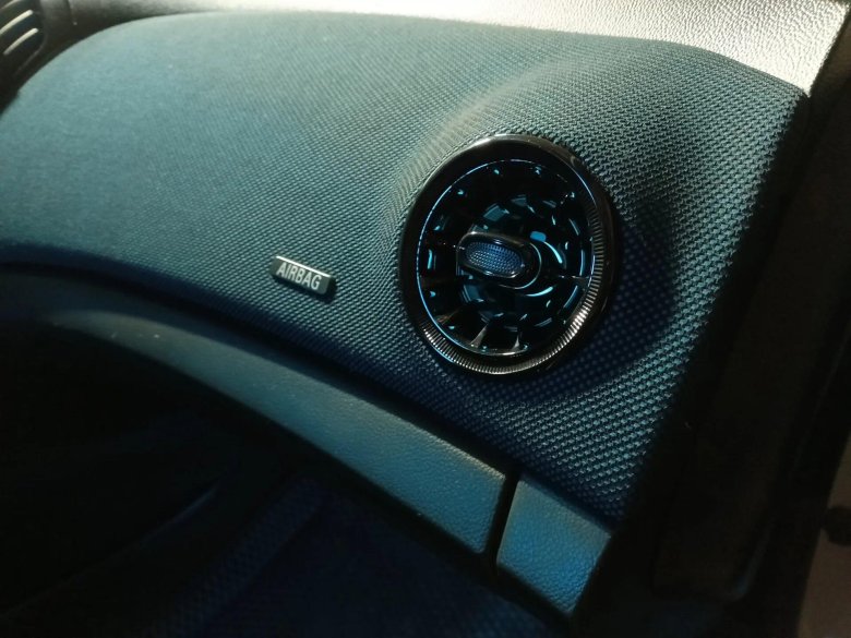 Дефлекторы воздуховода в стиле amg