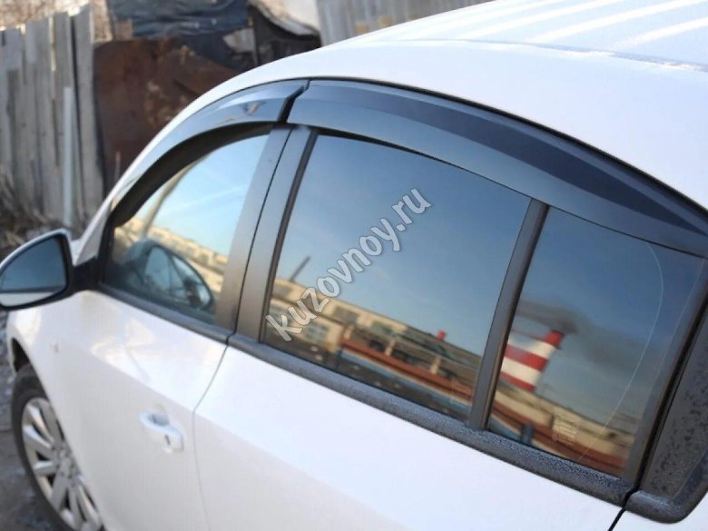 Дефлекторы окон Шевроле Круз хэтчбек