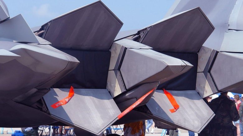 F22 Raptor двигатель