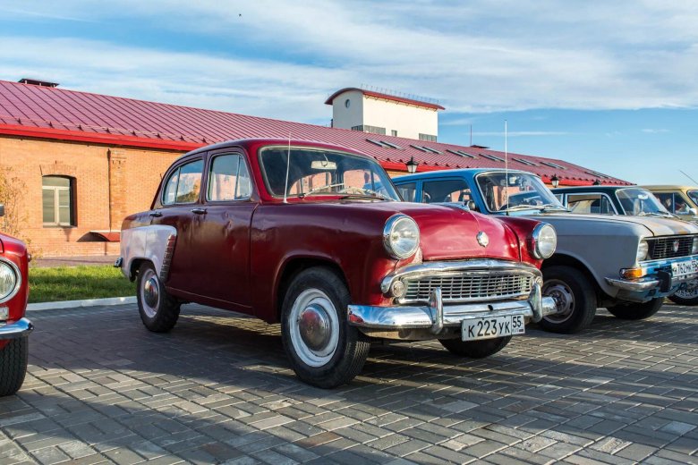 Авто Москвич 402