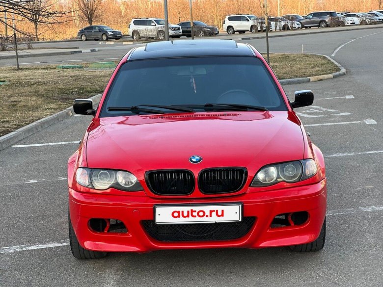 Красный бмв е46 седан