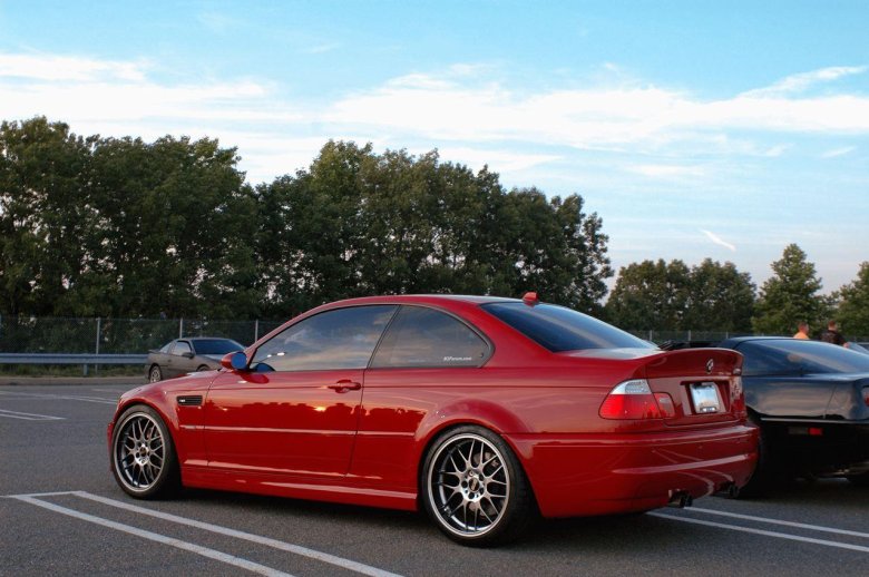 БМВ е46 купе красная