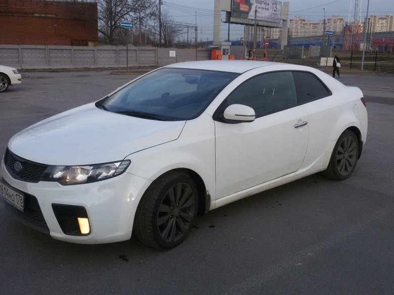 Церато купе белая