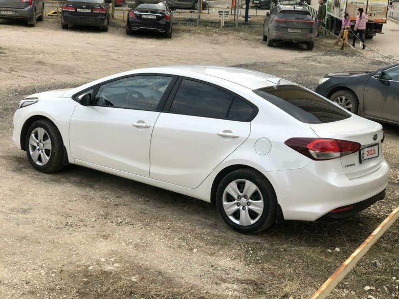 Kia cerato 2017 белый