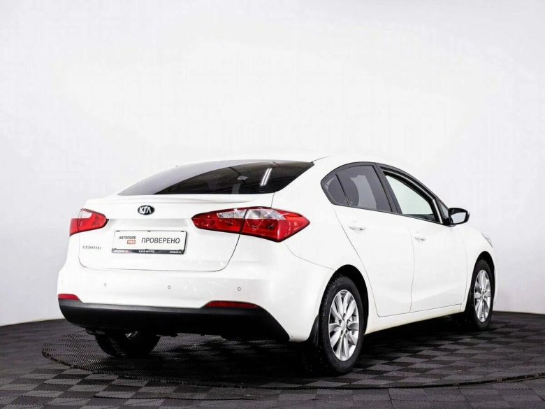 Kia cerato 2013