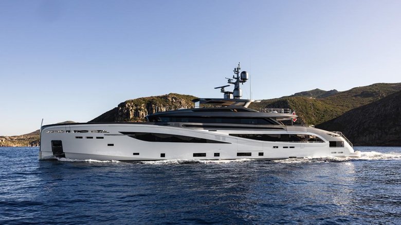 Роскошная яхта