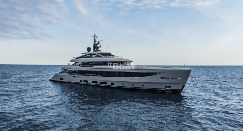 35 Метровая яхта