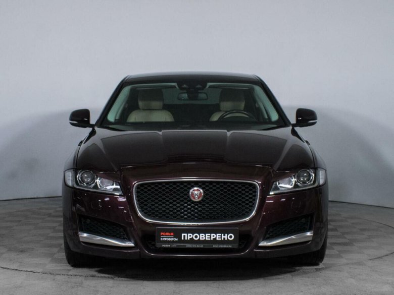 Jaguar xf 2017