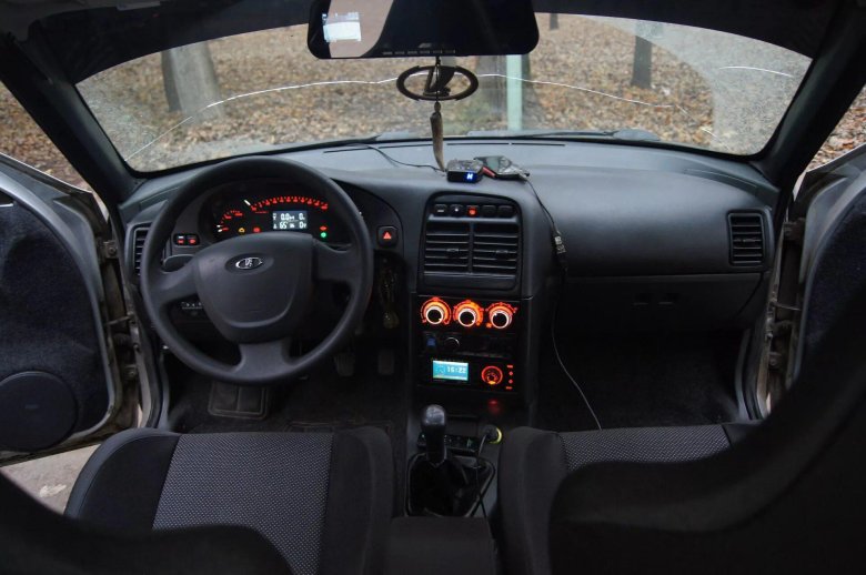 Лада 2112 салон