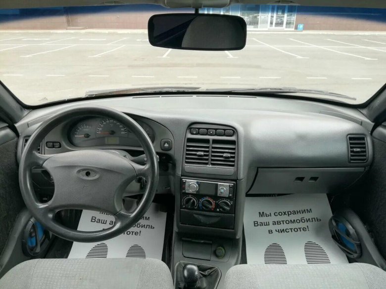 ВАЗ 2112 2007 салон