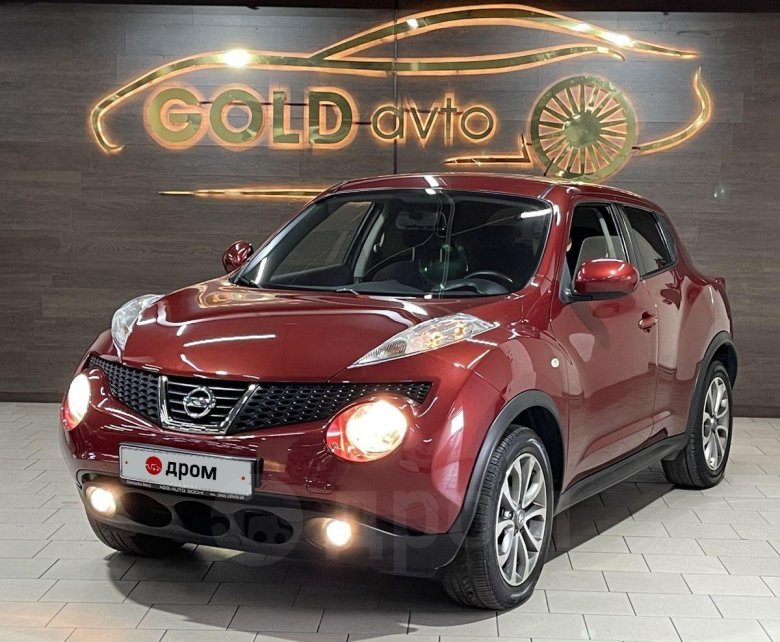Ниссан жук 2013