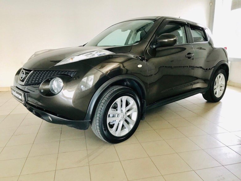 Ниссан Жук 2011