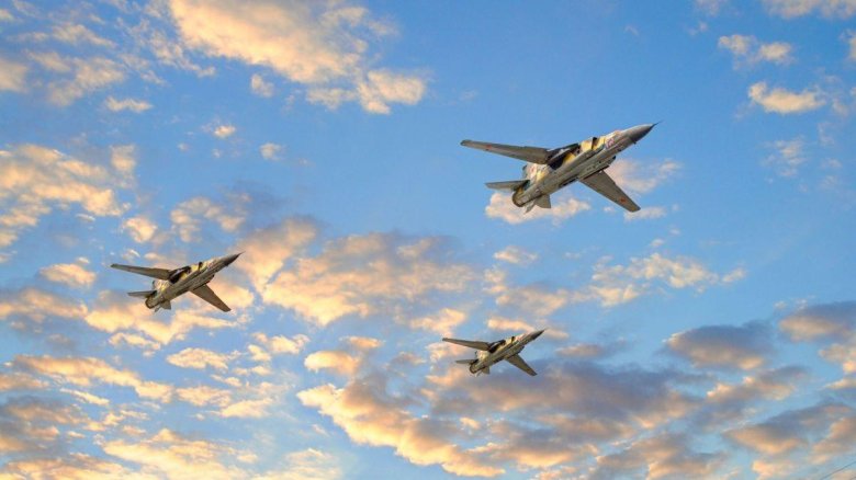 Военные самолеты в небе