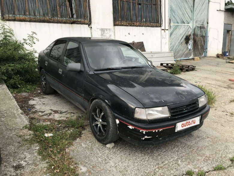Опель Вектра 1990