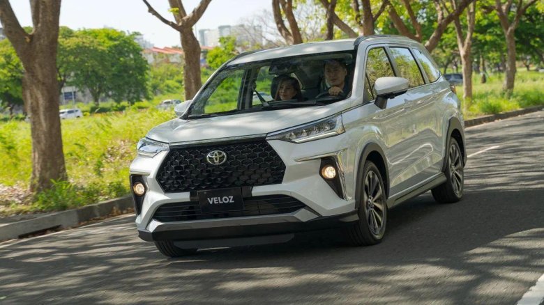 Toyota Veloz 2023