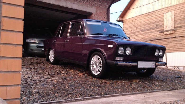 ВАЗ 2106 фиолетовая