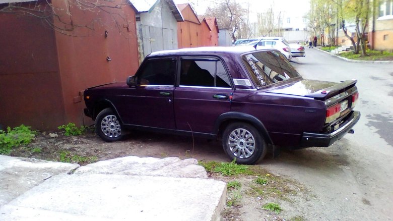 ВАЗ 2107 фиолетовая тонированная
