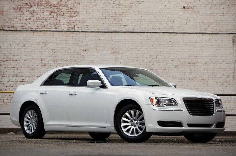 Chrysler 300 2011