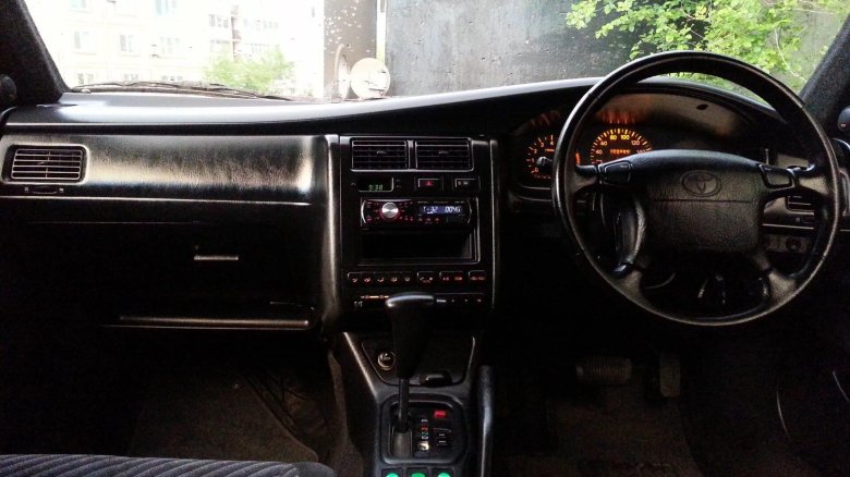 Toyota Corona 1989 салон