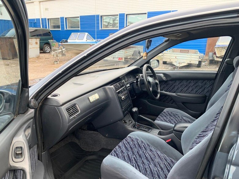 Тойота корона т190