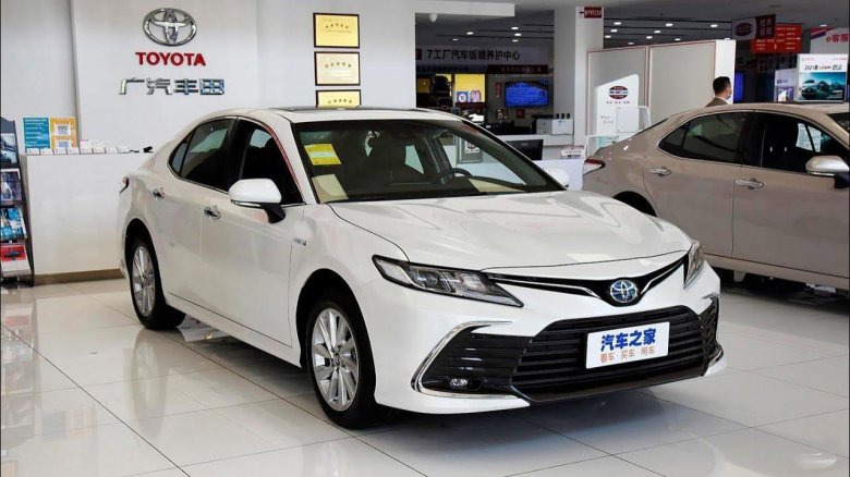 Китайская Тойота Камри 2022