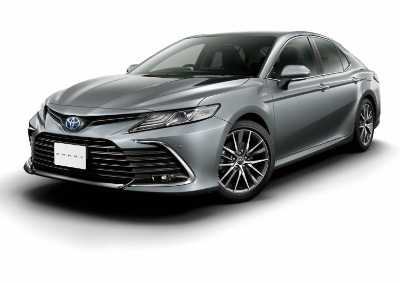 Новый тойота камри