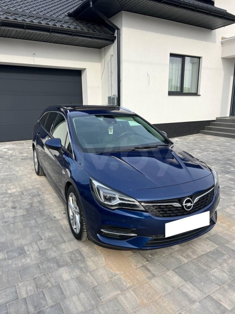 Opel astra 2020