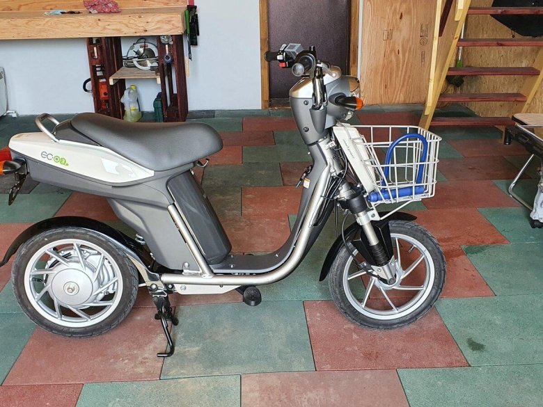Электрический мопед