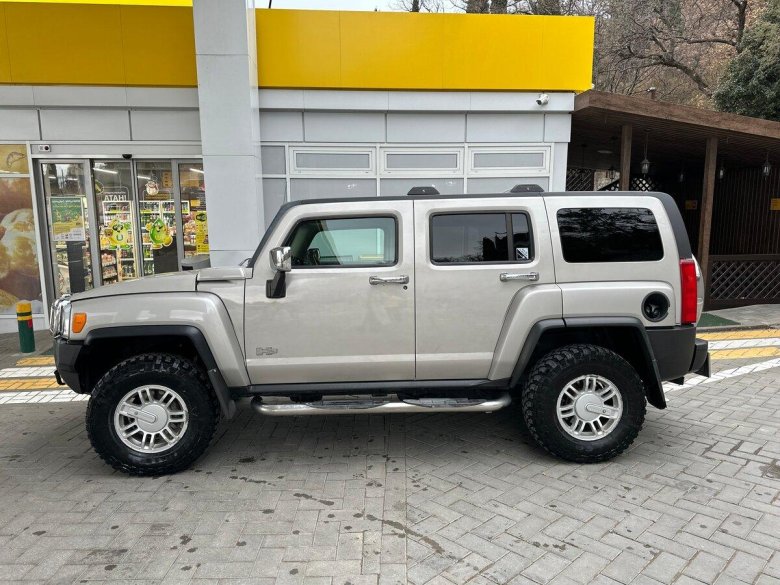 Hummer 3