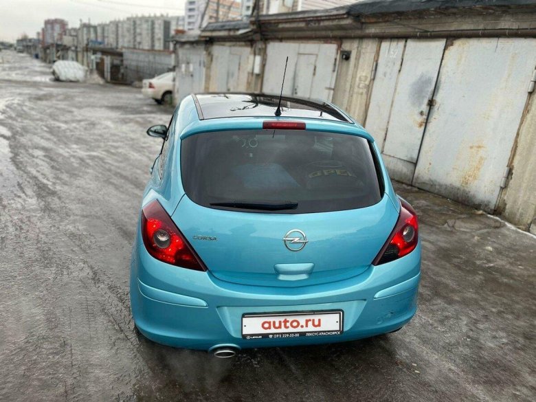 Опель корса 2011