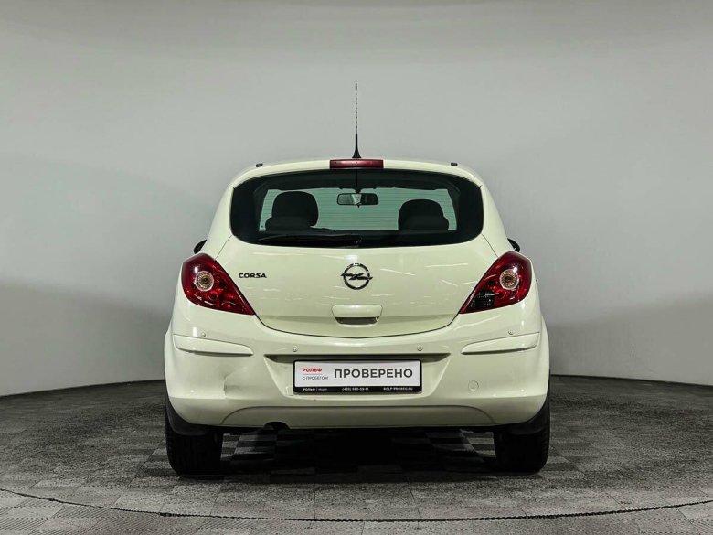 Opel corsa 2012