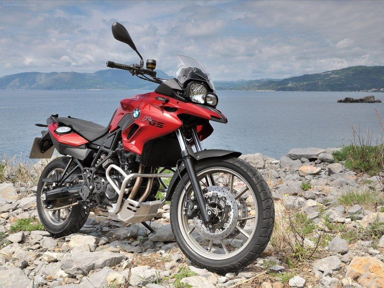 BMW f700gs