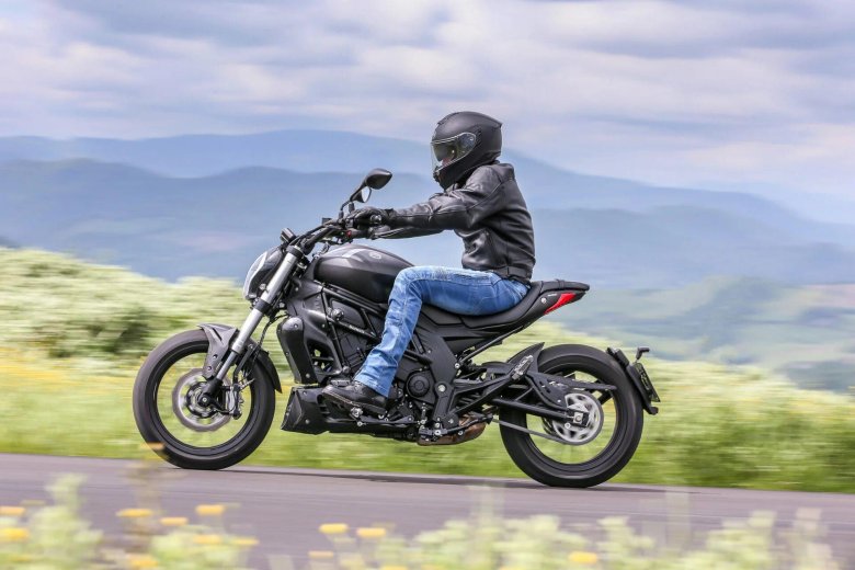 Мотоцикл benelli
