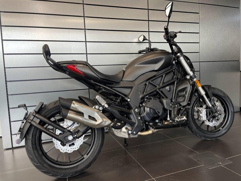 Бенелли мотоцикл