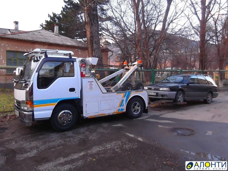 Isuzu Elf эвакуатор