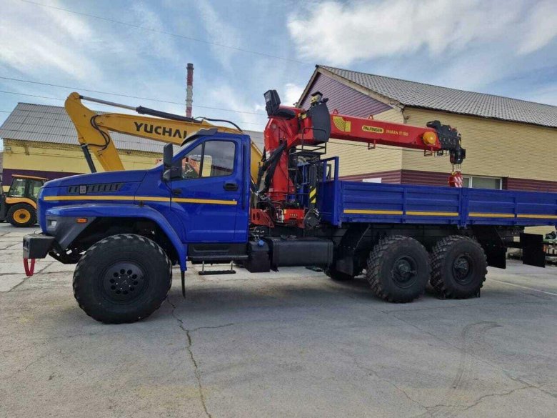 Урал некст бортовой с кму