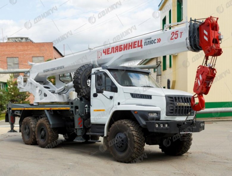 Кран автомобильный КС-55732