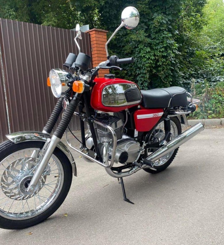 Мотоцикл ява 634