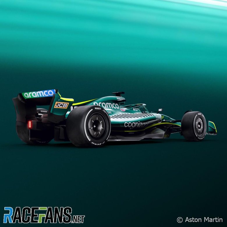 Болид 2022 Aston Martin